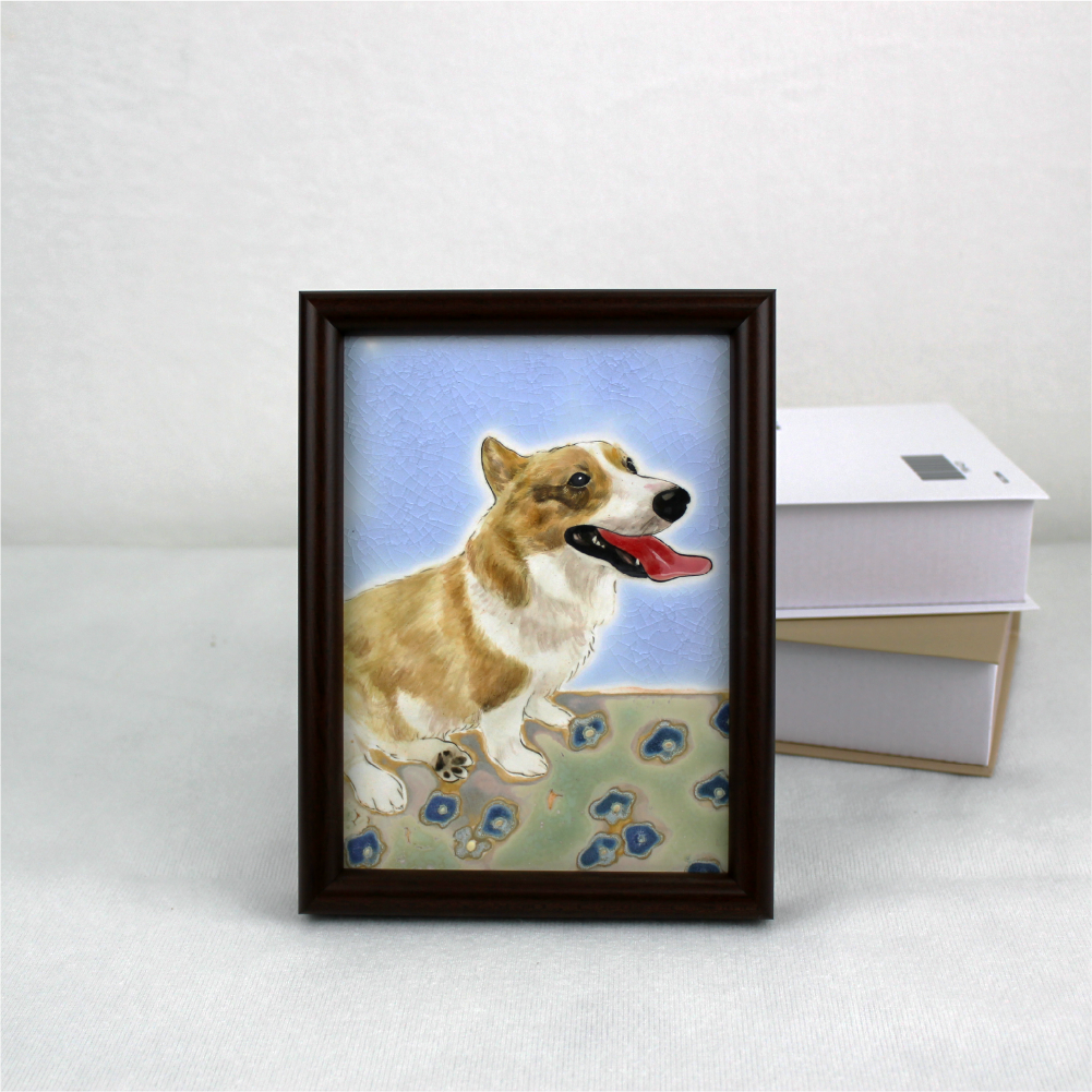 Hand painted ceramic pet portrait in wooden frame with vase