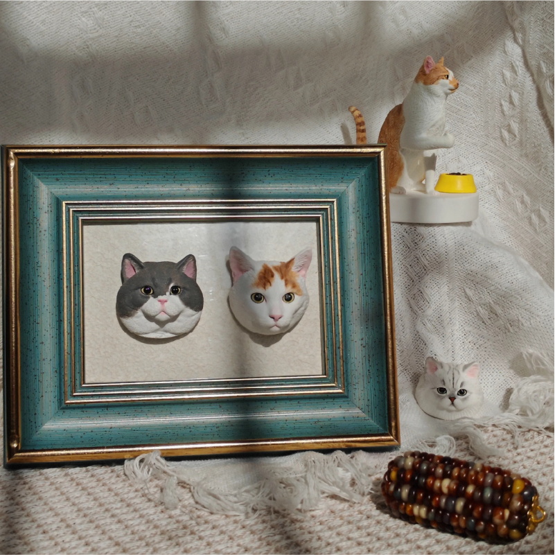 personalized pet plaster photo frame with two models