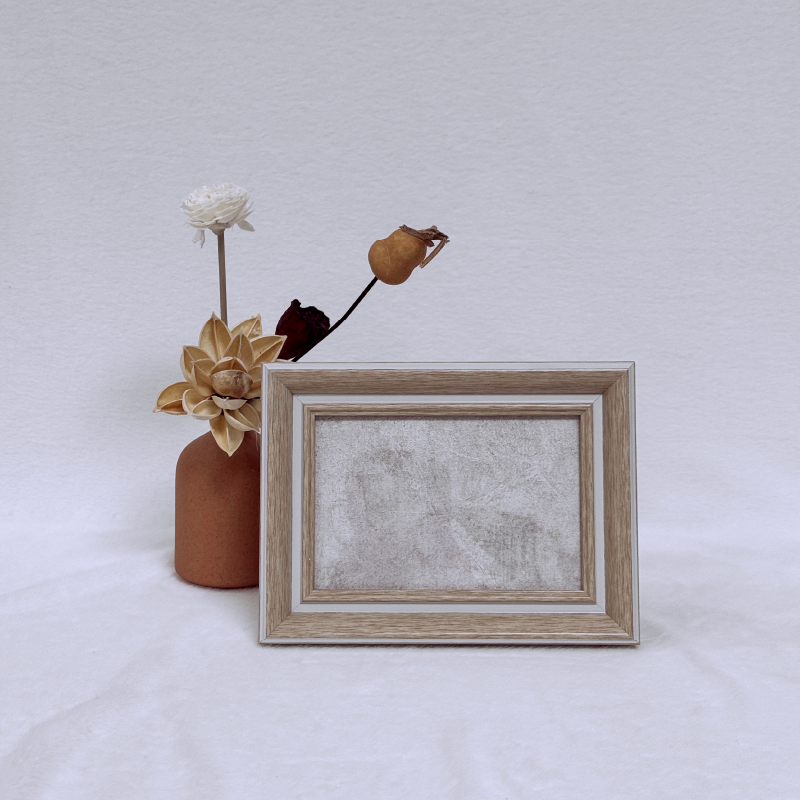 custom pet plaster photo frame with dimension guide