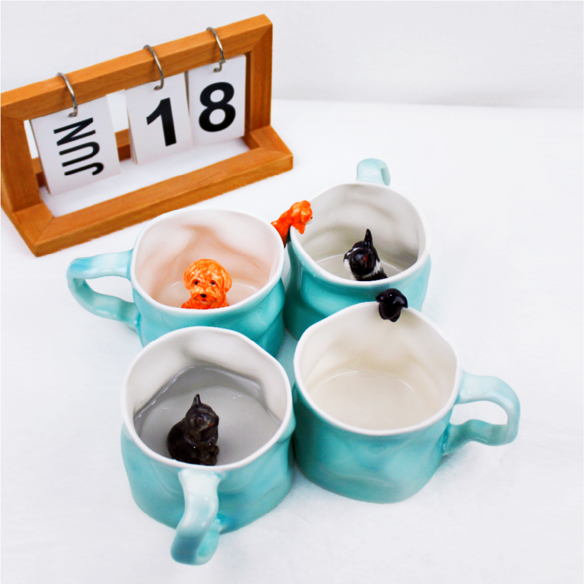 Hand-painted ceramic mug with realistic pet likeness