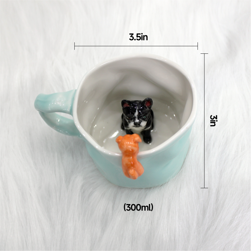 Custom mug with both dog and cat ceramic models